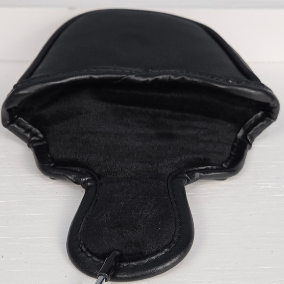 USA Black Red Golf Putter Headcover Magnetic Closure Soft Lining Protector New - Picture 3 of 4